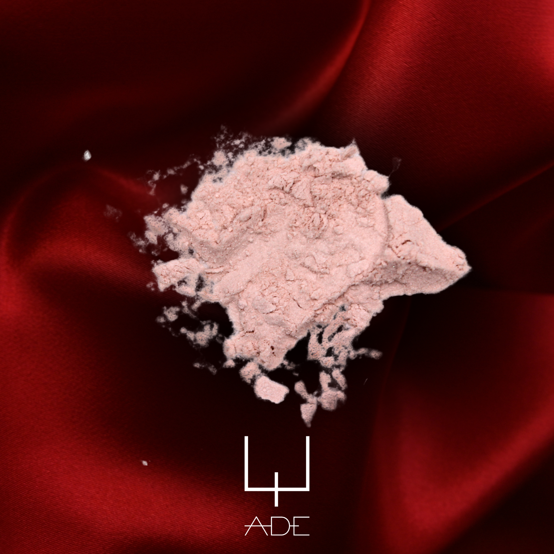 Triple Moon Loose Powder- 02 Light Pink - immagine 2